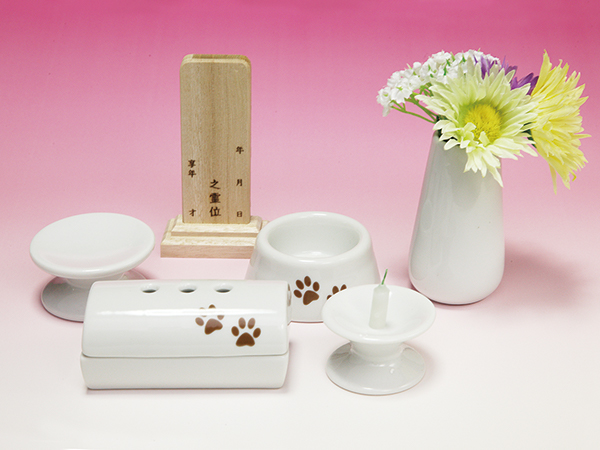 仏具５点セットと位牌